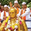 Karnataka: Congressmen fret as three ministers rally for religion status