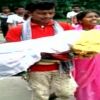 Odisha: Father carries daughter’s body after ambulance throws them out