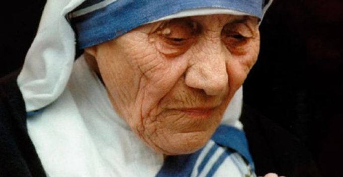 Postal cover, coin and statue to mark Mother Teresa’s sainthood