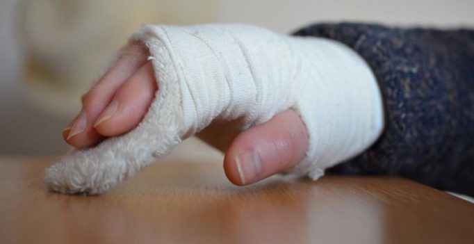 After a fracture, patients often continue meds that boost fracture risk