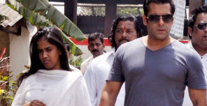 Assets worth Rs 3.25 lakhs stolen from Salman Khan’s sis Arpita’s house
