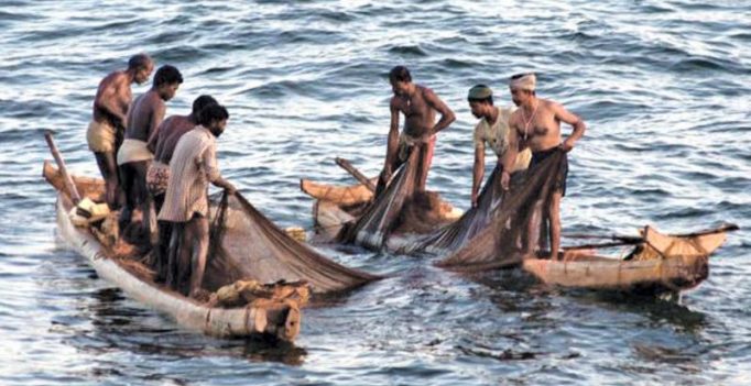 Sri Lankan Navy snaps fishing nets of Tamil Nadu fishermen