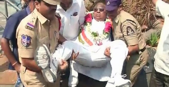 Hanumantha Rao booked for abusing Hyderabad cop, detained by police