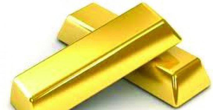 Gold smuggling causes loss up to Rs 10,000 crore to Telangana, AP