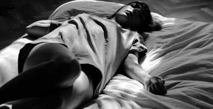 Woman claims to have sex with boyfriend’s ghost when he visits her at night