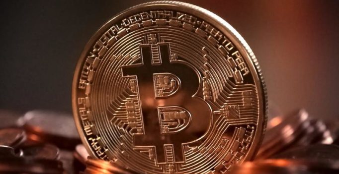 Bitcoin crashes to lowest this year, losses top 25 percent in a week