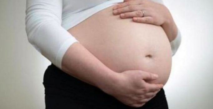 Woman’s baby bump turns out to be 25 kg stone cyst