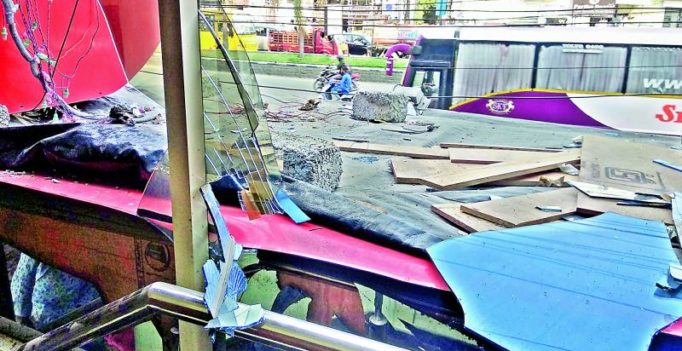Hyderabad: Gas leak sparks fire at restaurant, 10 hurt