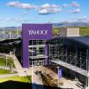 Yahoo is using display ads to drive search traffic for competitive terms